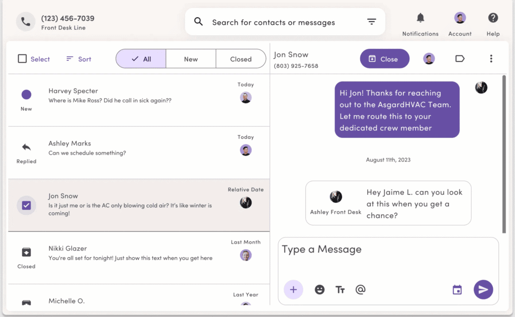 Search Atlas advanced SEO software interface with contact messages and chat window.